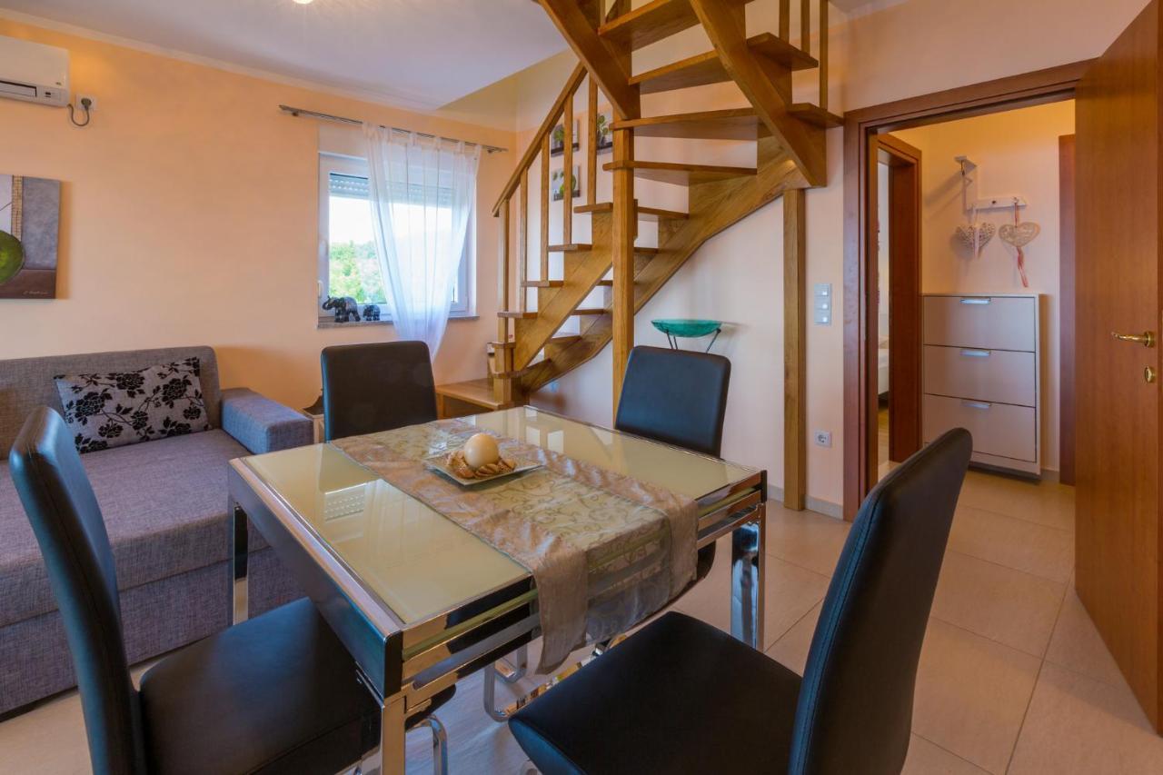 Apartment Iva-bono 3 *