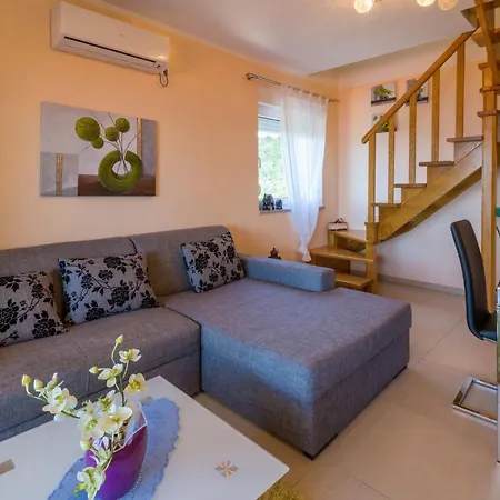 Iva-Bono 3 Apartment Crikvenica Exterior photo